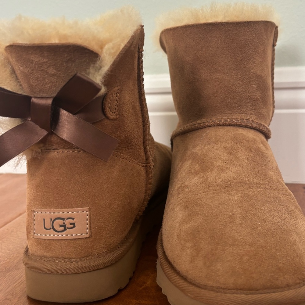 Mini Bailey Bow II Boot woman’s uggs!